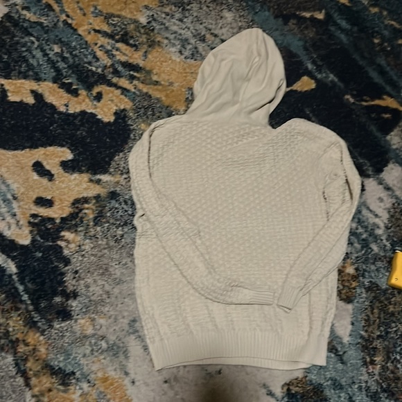 Men’s never worn sweater/hoodie size small - Picture 3 of 3